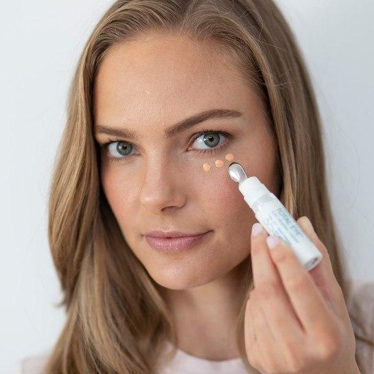Total Eye® 3-in-1 Renewal Therapy SPF 30 MEDIUM